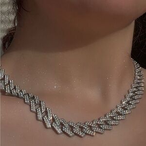 Elegant Silver Necklace